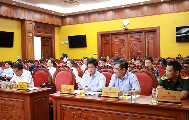 Các đại biểu tham dự hội nghị.