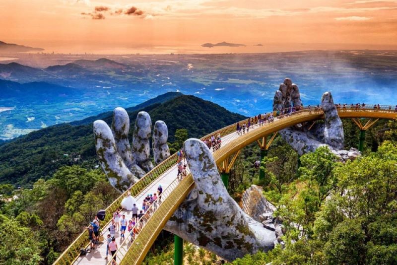Đà Nẵng-điểm du lịch hấp dẫn tại miền Trung, Việt Nam.