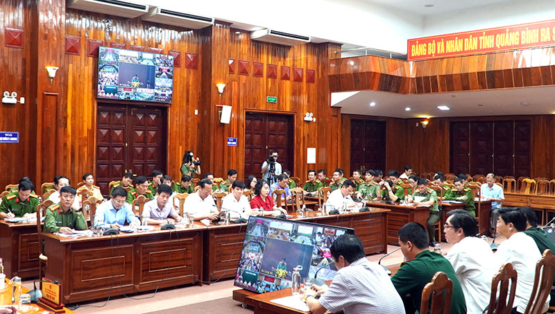Quang cảnh hội nghị