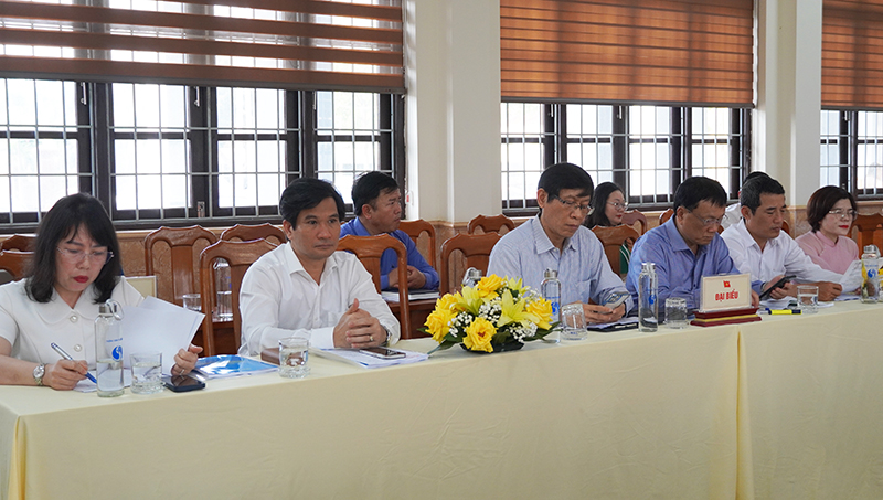 Các đại biểu dự hội thảo.