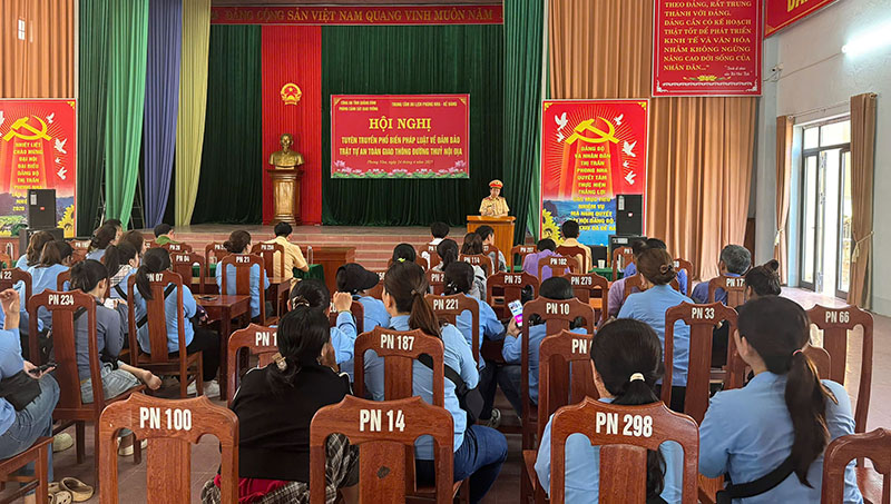 Quang cảnh buổi tuyên truyền
