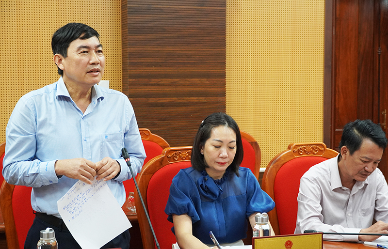 Đại biểu phát biểu góp ý tại hội nghị.