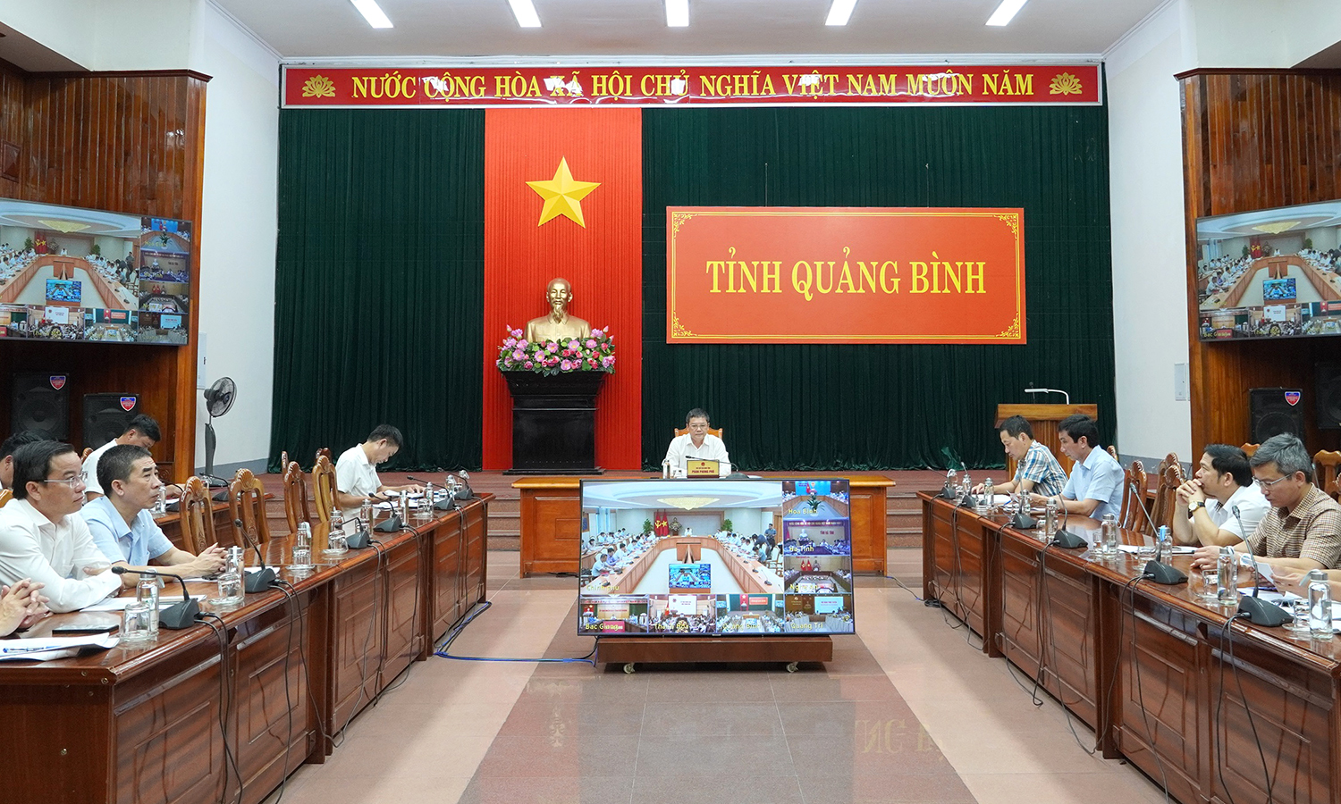 Thúc đẩy giải ngân vốn đầu tư công năm 2025