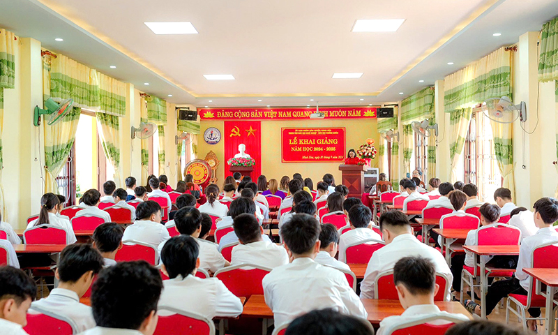 Minh Hóa: Nâng cao chất lượng nguồn nhân lực