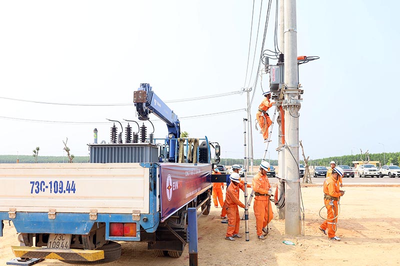 Bảo đảm cấp điện an toàn trong mùa khô