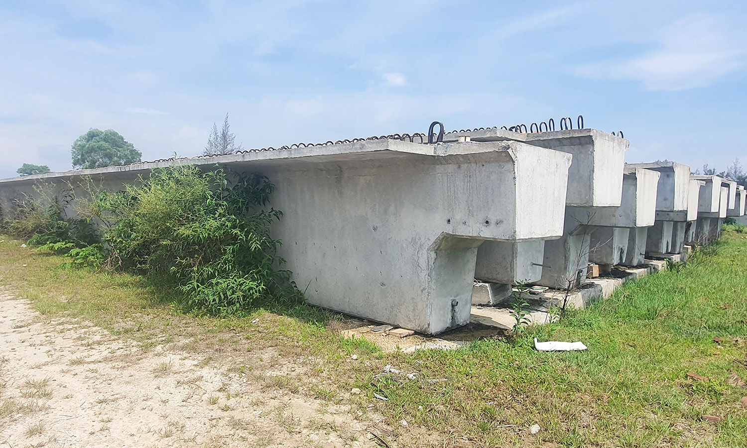 Dự án Đầu tư xây dựng Quốc lộ 12A đoạn tránh TX. Ba Đồn: Bàn giao dứt điểm mặt bằng còn lại