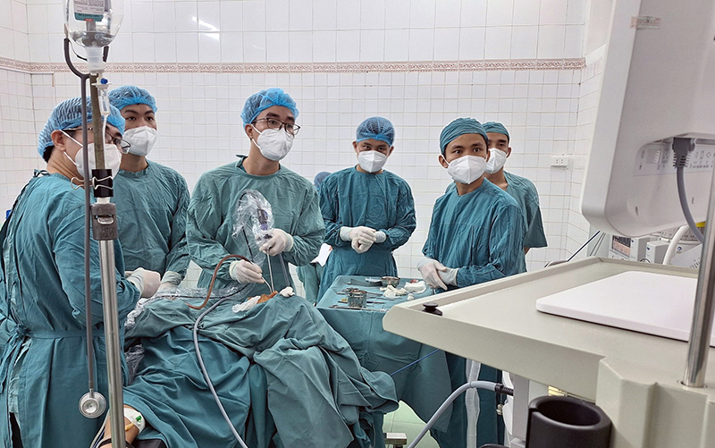 Bệnh viện đa khoa huyện Quảng Ninh đầu tư máy móc hiện đại để nâng cao chất lượng chẩn đoán, điều trị bệnh.