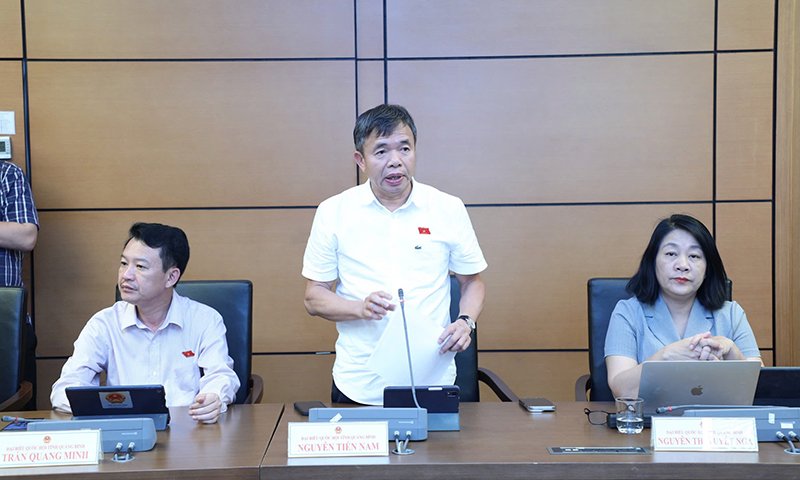 Đồng chí Nguyễn Tiến Nam