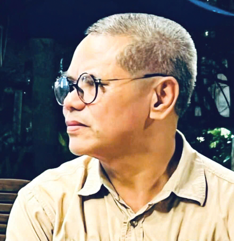 Nhà diêu khắc Phan Đình Tiến.
