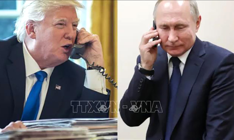 Tổng thống Mỹ Donald Trump (trái) và Tổng thống  Liên bang Nga Vladimir Putin. Ảnh: ndtv.com/TTXVN