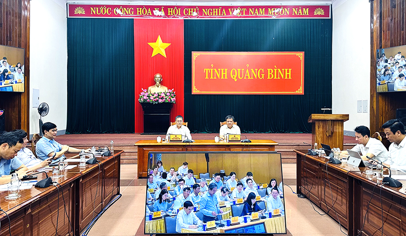 Quang cảnh hội nghị tại điểm cầu Quảng Bình.