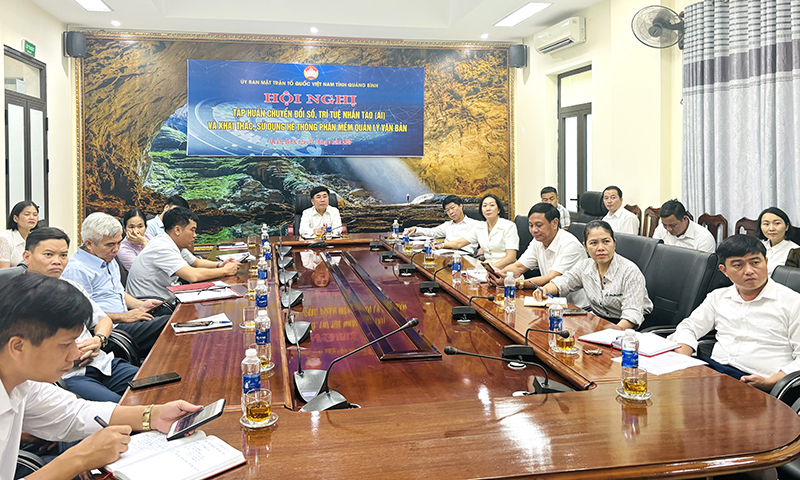 Qang cảnh hội nghị tập huấn
