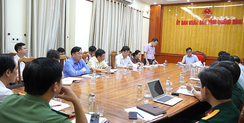 Quang cảnh buổi làm việc.