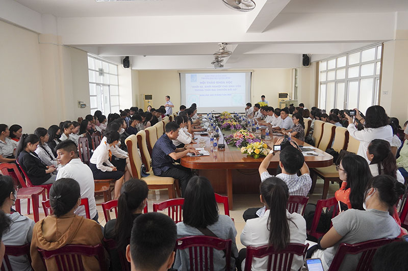 Toàn cảnh hội thảo