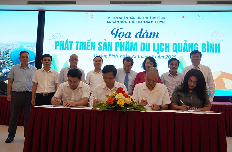 Các đơn vị, doanh nghiệp ký kết thỏa thuận hợp tác.