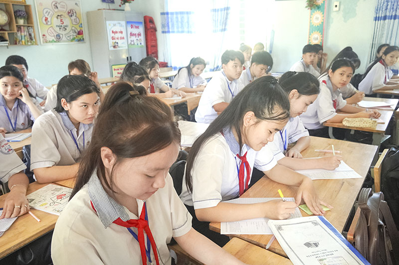 Các giáo viên tạo điều kiện cho học sinh được làm quen với cấu trúc đề thi.