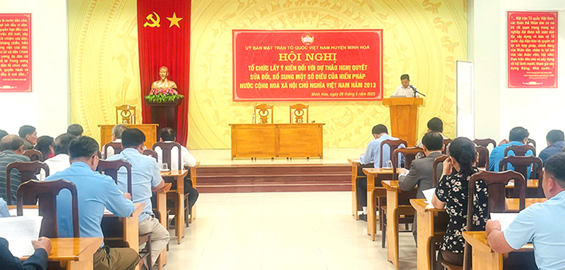 Toàn cảnh hội nghị.