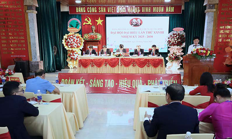 Quang cảnh đại hội.
