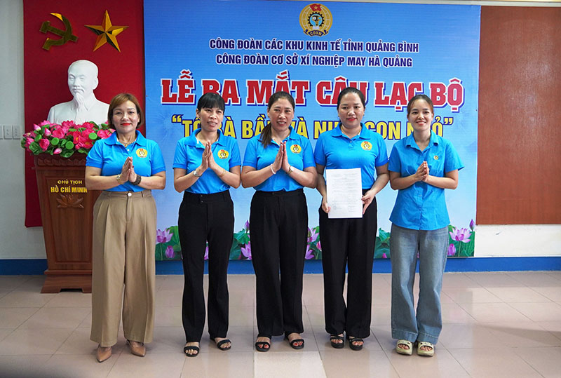 Ra mắt câu lạc bộ bà bầu và nuôi con nhỏ