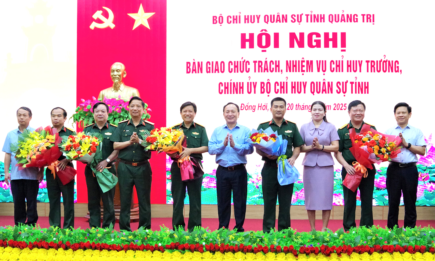 Bàn giao chức trách, nhiệm vụ Chỉ huy trưởng, Chính ủy Bộ Chỉ huy Quân sự tỉnh Quảng Trị mới