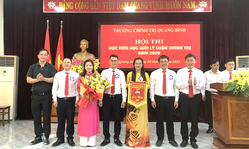 Hội thi học viên học giỏi lý luận chính trị năm 2025