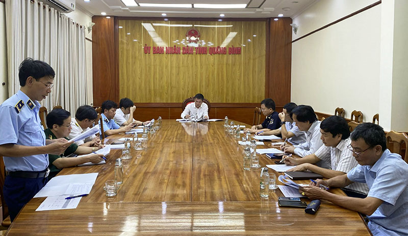  Quang cảnh cuộc họp.
