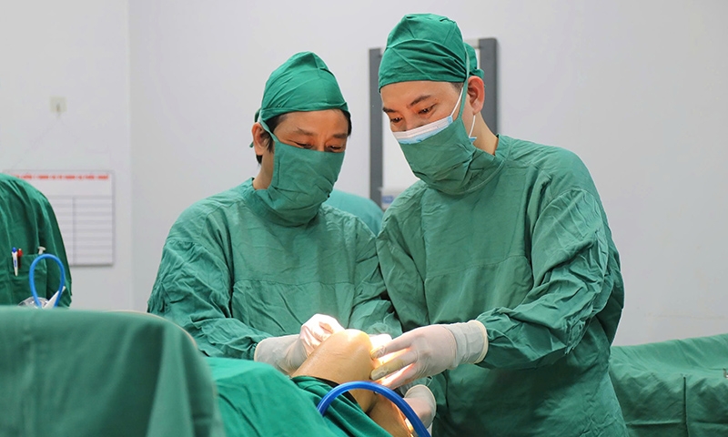 Bệnh viện không ngừng nâng cao chất lượng chuyên môn, nhằm đáp ứng nhu cầu của người bệnh.