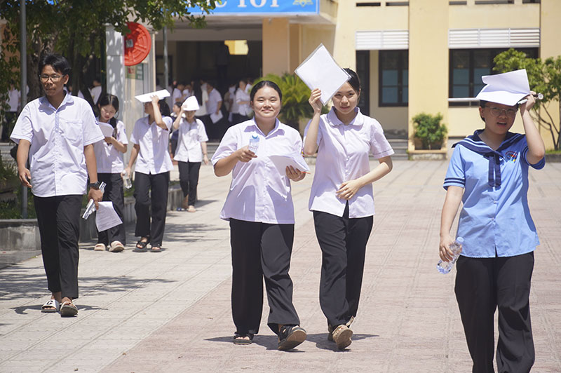 Đa số thí sinh đều làm hài lòng với bài thi của mình