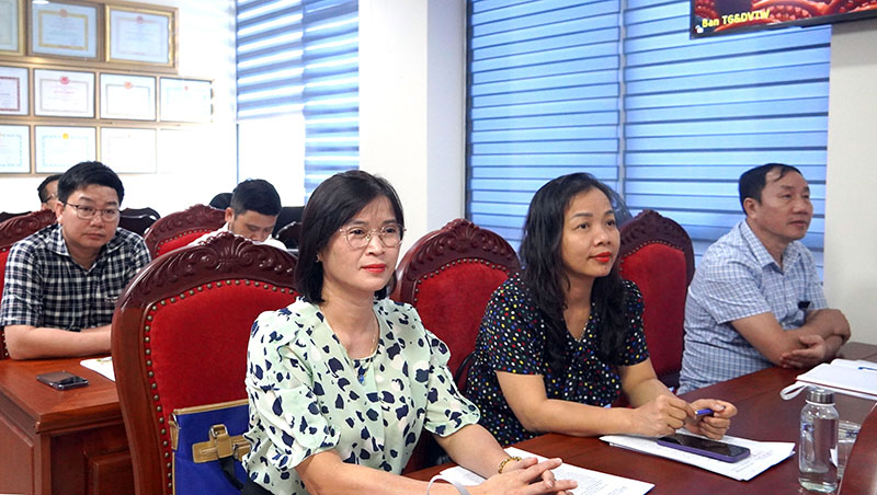 ại biểu dự hội nghị tại điểm cầu Quảng Bình