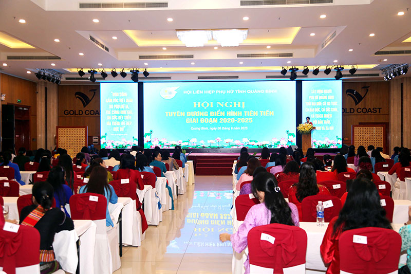 Quang cảnh hội nghị.