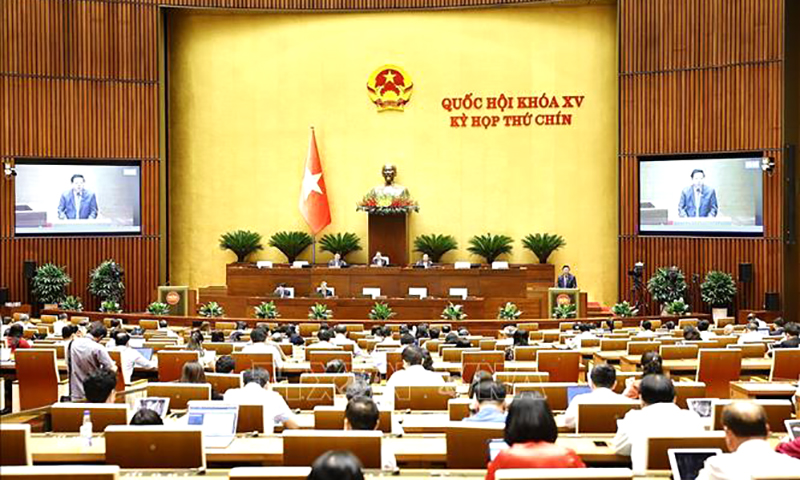 Ngày 18/6/2025, Bộ trưởng Bộ Xây dựng Trần Hồng Minh phát biểu giải trình, làm rõ một số vấn đề đại biểu Quốc hội nêu. Ảnh: Doãn Tấn/TTXVN
