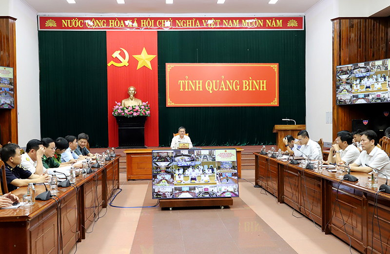 Toàn cảnh hội nghị tại điểm cầu Quảng Bình.