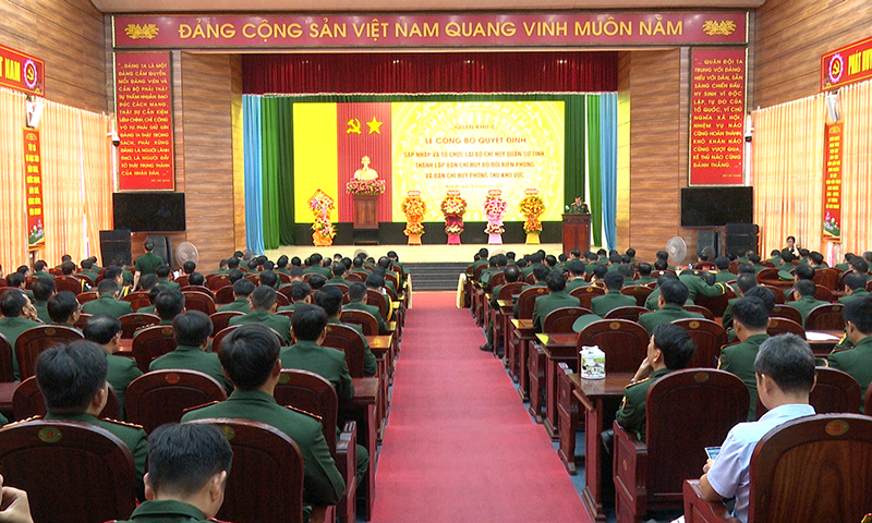 Quang cảnh buổi lễ.