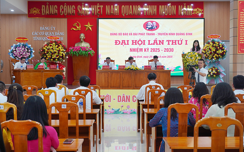 Quảng cảnh đại hội.