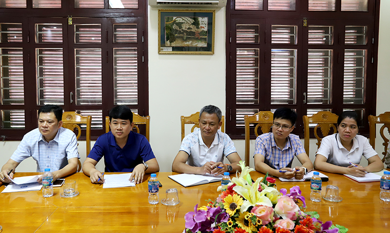 Các đại biểu tham dự hội nghị.
