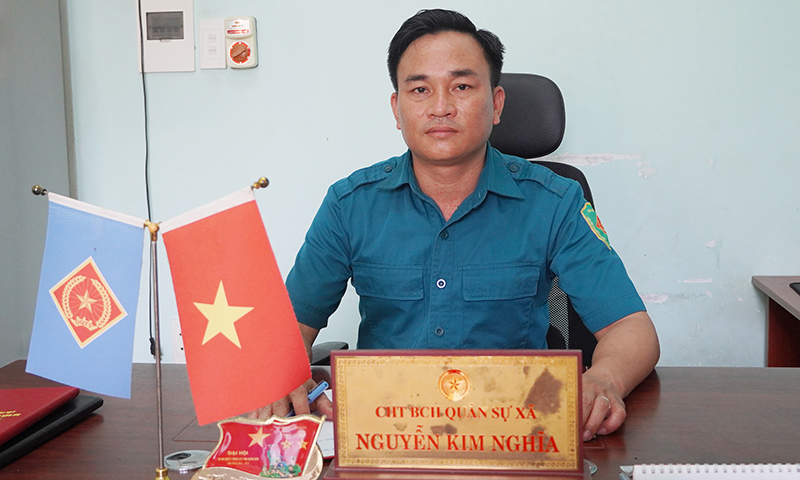 Đồng chí Nguyễn Kim Nghĩa luôn gương mẫu, trách nhiệm trong việc triển khai nhiệm vụ được giao.