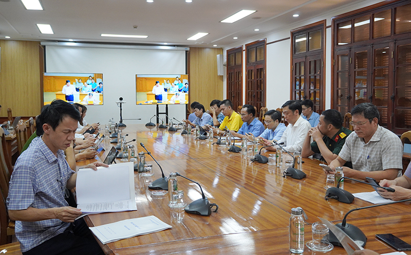 Quang cảnh cuộc họp tại điểm cầu Quảng Bình.