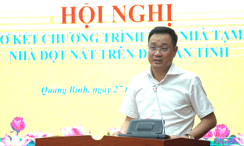 Đồng chí Bí thư Tỉnh ủy Lê Ngọc Quang phát biểu kết luận tại hội nghị.