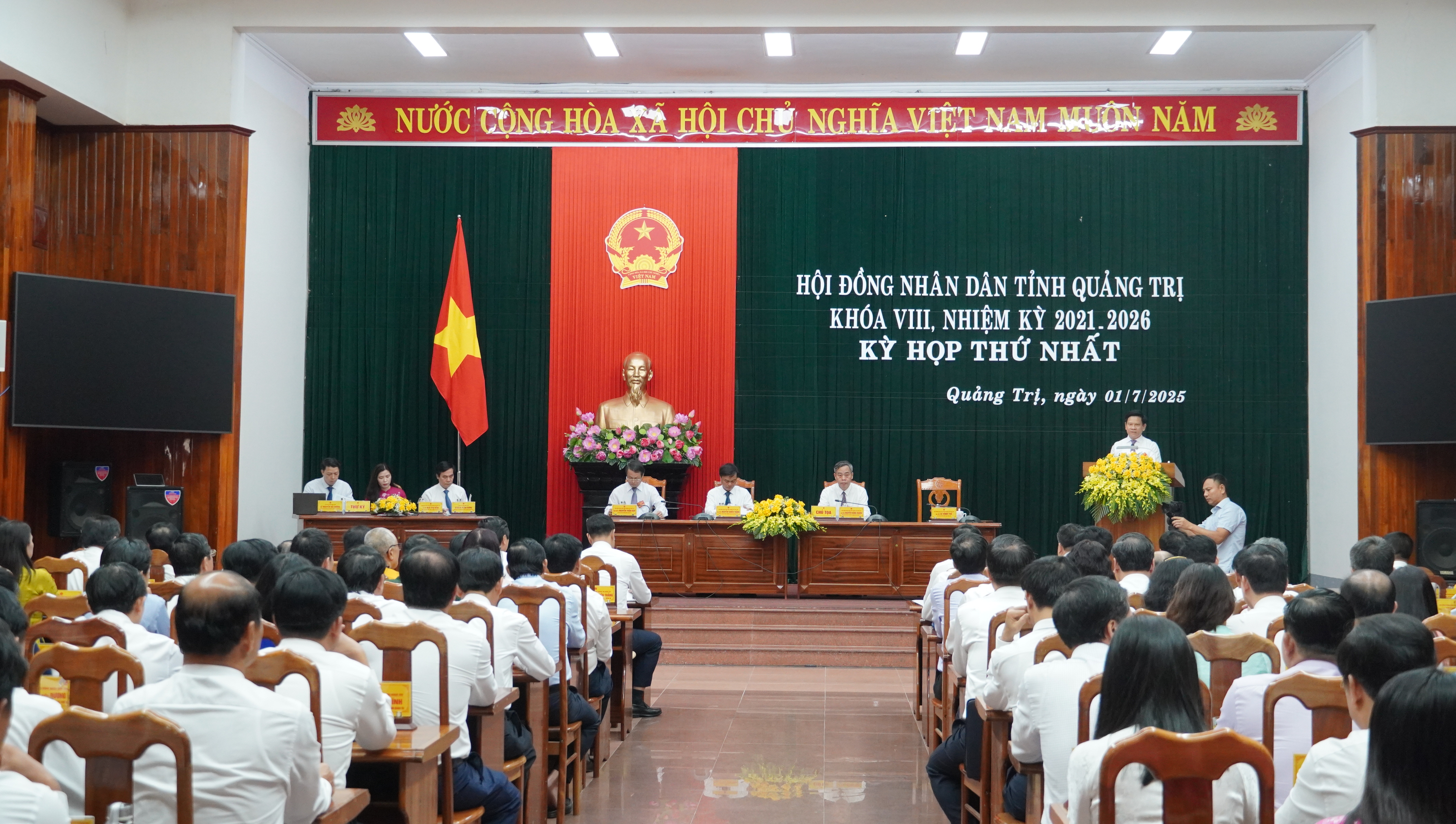 Quang cảnh kỳ họp - Ảnh: NH
